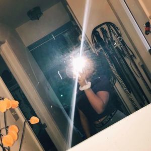 Meet your Posher, Isabella